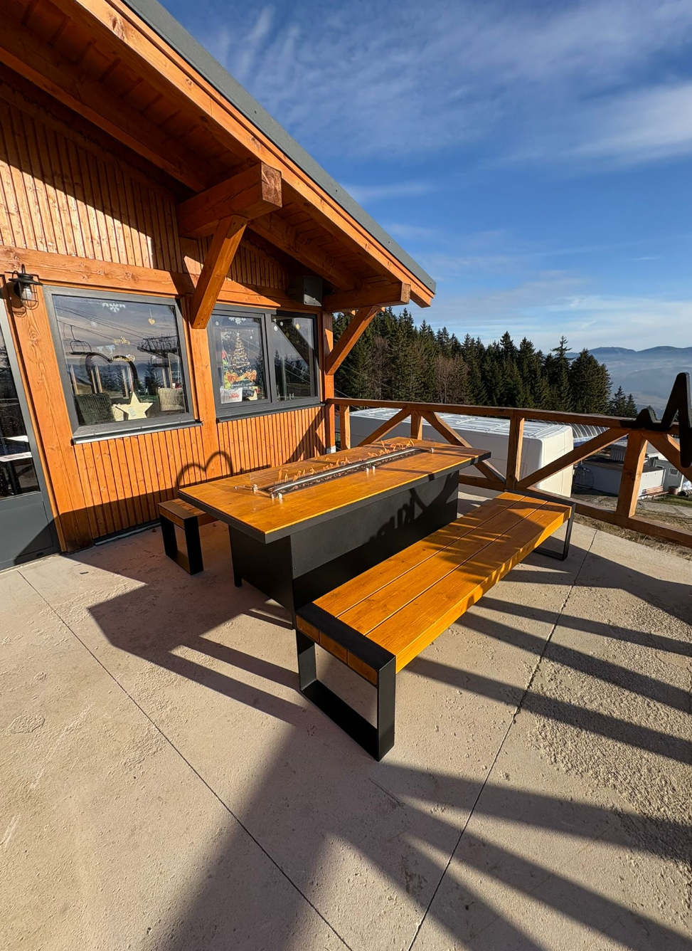 Exteriérová štýlová inštalácia